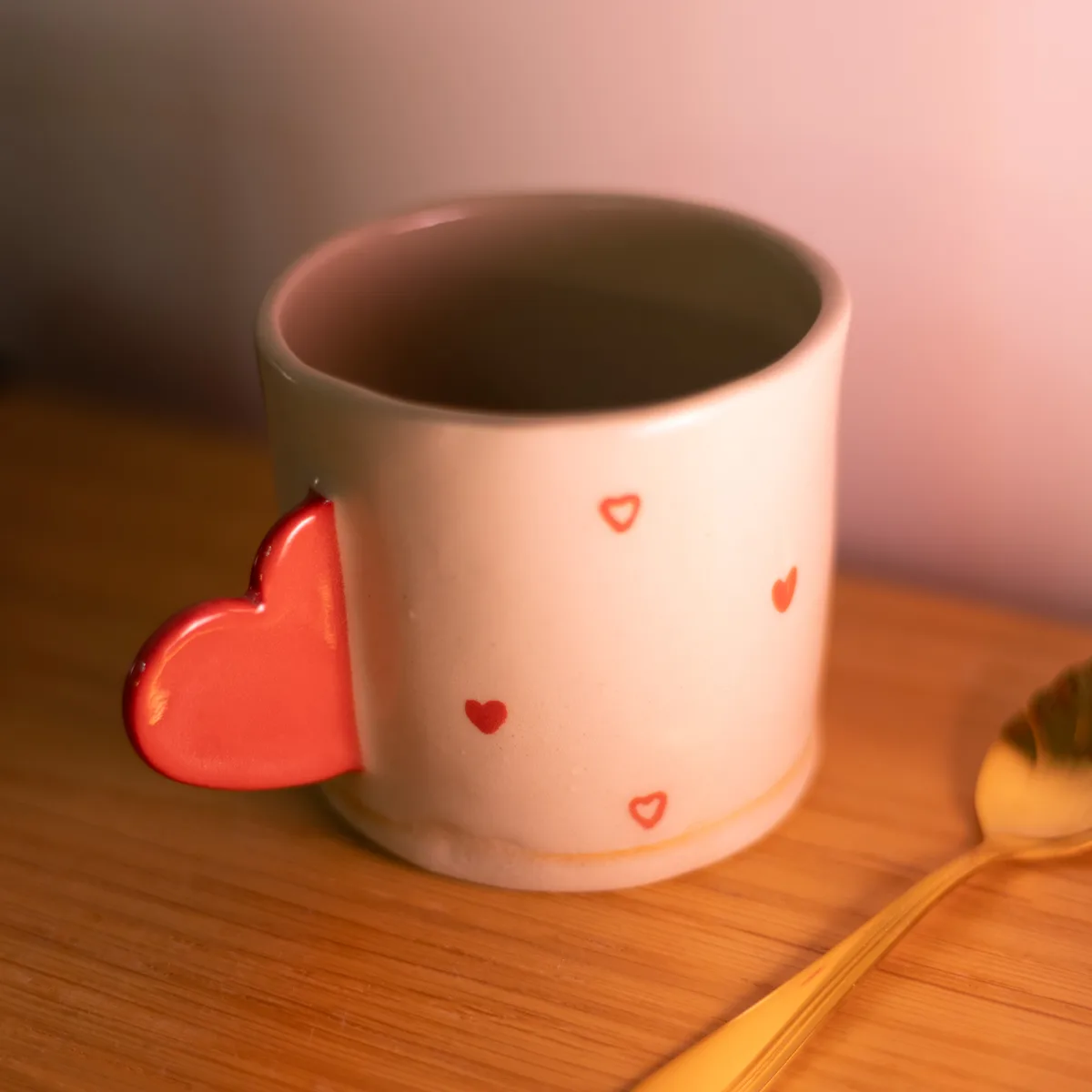 Mug motifs coeurs — photo 1